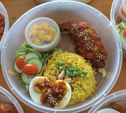 Nasi Utara Ayam Merah