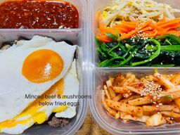 비빔밥세트 Family Bibimbap Set (Rice NOT included)