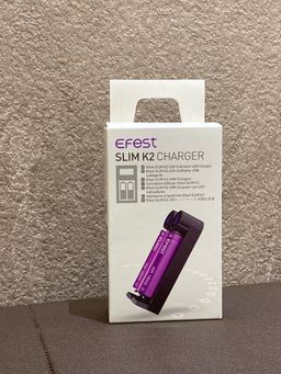 EFEST SLIM K2 CHARGER
