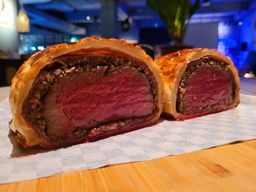 Wagyu MS5 Beef Wellington