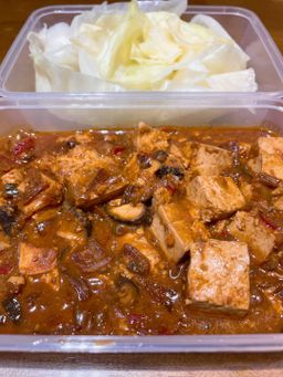 두부강된장 + 양배추쌈 Soybean Paste Tofu Stew with Steamed Cabbage