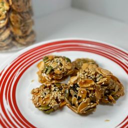 Mixed Nut Florentine 杂果仁脆片