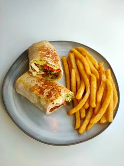 Falafel Wrap & Fries