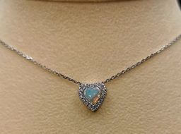  قلادة فضة بحجر أوبال أسترالي 