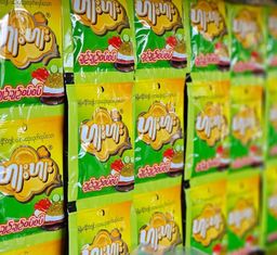 ဟူးဟူး_လက်ဖက် အကြော်