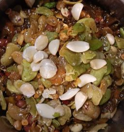 ခေတ္တရာ_ပဲကြော်စုံ