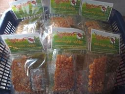 ရွှေကံ့ကော်_လက်ဖက်၊ပဲကြော်နှင့် အကြော်မျိုးစုံ