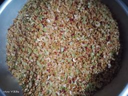 ရွှေပြည့်ဝ_လက်ဖက် အကြော်