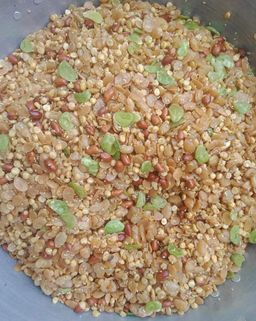 ရွက်နုဝေ_လက်ဖက် အ​ကြော်