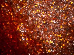 ရွက်နုဝေ_ပဲ​ကြော်စုံ