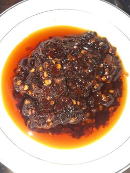 ရွက်နုဝေ_ပဲ​ကြော်စုံ