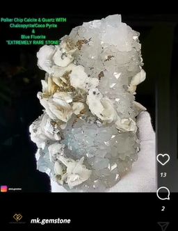 حجر خام كبير بتكوين نادر بحجم ضخم 