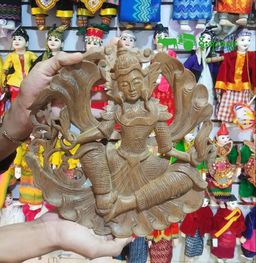 Yoe Yar Zay_Wooden Craft