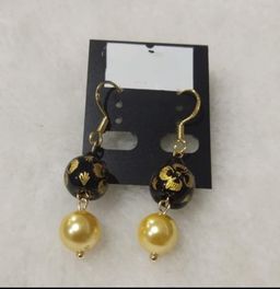 Yoe Yar Zay_ယွန်းနားဆွဲ/နားကပ်