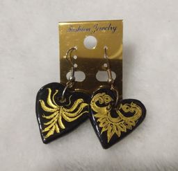 Yoe Yar Zay_ယွန်းနားဆွဲ/နားကပ်