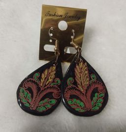 Yoe Yar Zay_ယွန်းနားဆွဲ/နားကပ်