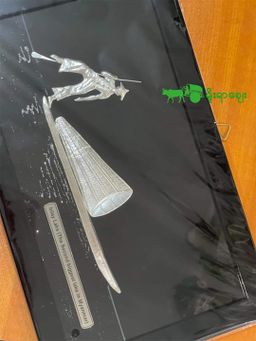 Yoe Yar Zay_  စားပွဲတင်ပန်းချီ (ကြေး)