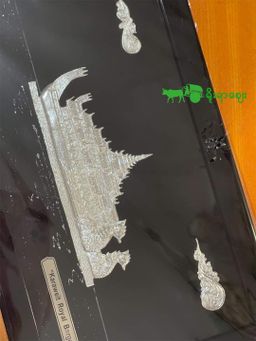 Yoe Yar Zay_  စားပွဲတင်ပန်းချီ (ကြေး)