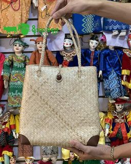 Yoe Yar Zay_သင်ဖြူး Shoulder Bag (size ကြီး)