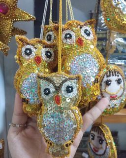 Yoe Yar Zay_ရွှေချည်ထိုး အလှဆင်ချိတ်