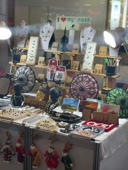 Yoe Yar Zay_Collection 