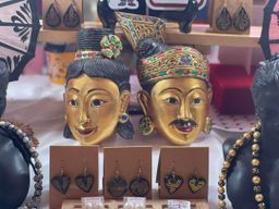 Yoe Yar Zay_Collection 