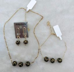 Yoe Yar Zay_14K Lacquer Jewelry Set