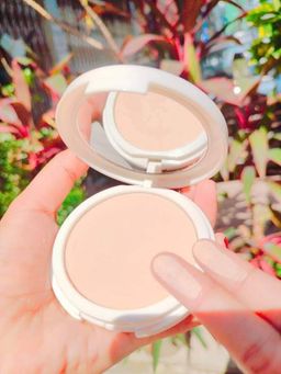 V Love_Collagen Gluta Powder Puff