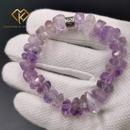 اسوارة من حجر اماثيست خام 
