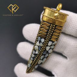 تعليقة نحاس مع حجر عرق اللؤلؤ 