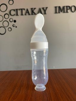 Baby Cereal Feeder Squeeze Bottle With Spoon