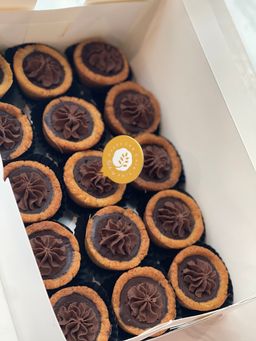 Mini Divine Chocolate Tarts 15pcs