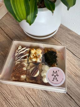 Petit Speciality  Bread & Butter Pudding  