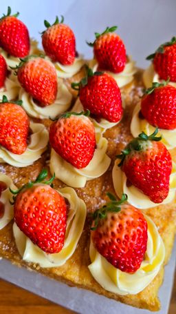 Victoria Sponge Cake