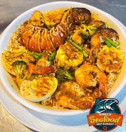 Linden Lagoon’s Lavish Boil