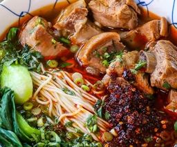 Pork Soup noodles