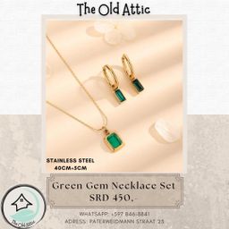 Green gem necklace set 