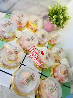 Mother's Day Carnation Bun 