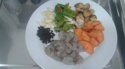 ထူဗျန်းဘီး_မက်ခါမှုန့်