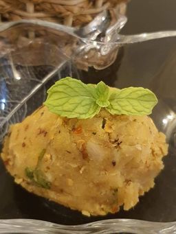 ထူဗျန်းဘီး_ကယန်းမီးတောက်ငရုတ်