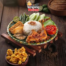 Paket nasi tempong ayam goreng