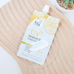 Mimosa Ginza_UV Essence Sunscreen