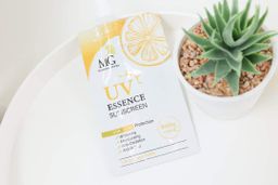 Mimosa Ginza_UV Essence Sunscreen