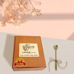 Yoke The`_Assorted Gift Pack (ရသာစုံ)