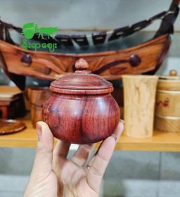 Yoe Yar Zay_စားပွဲတင်ဗူး #