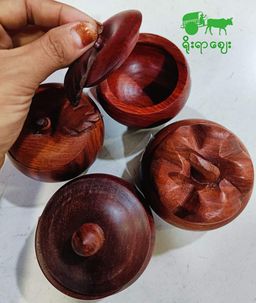 Yoe Yar Zay_စားပွဲတင်ဗူး #