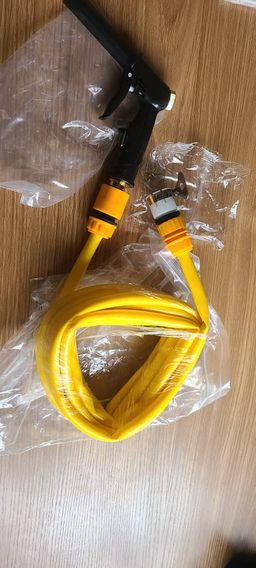 Portable High-Pressure Water Gun Cleaning Car Wash Machine Garden Watering Hose Nozzle Sprinkler Foam Thread Quick Connector