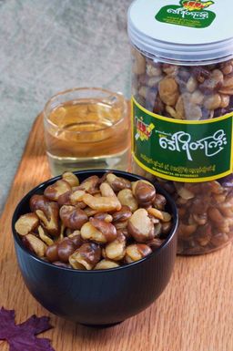 ဒေါ်ရိတ်ကြီး_တောင်ကြီးပဲကြော် 