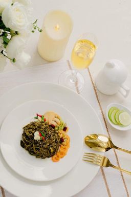 အရီးတောင်း_Premium လက်ကောက်ညွန့် လက်ဖက်