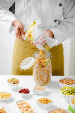 အရီးတောင်း_ရွှေဒင်္ဂါးနှစ်ပြန်ကြော်